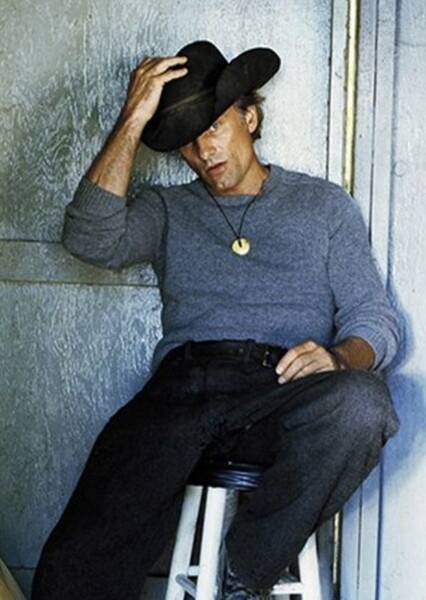 Viggo Mortensen photo