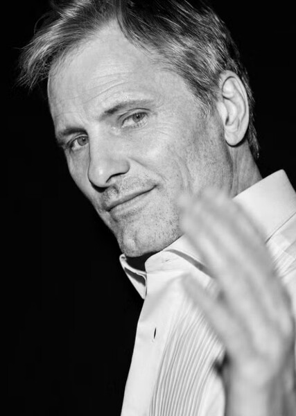 Viggo Mortensen photo