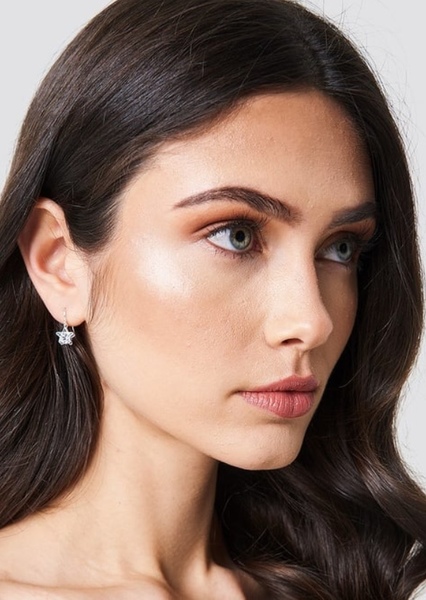 vika bronova photo