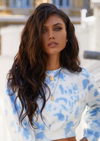 vika bronova photo