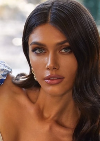 vika bronova photo