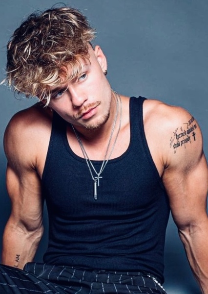 Viktor White photo