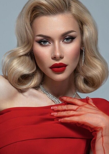 Viktoria Apanasenko photo