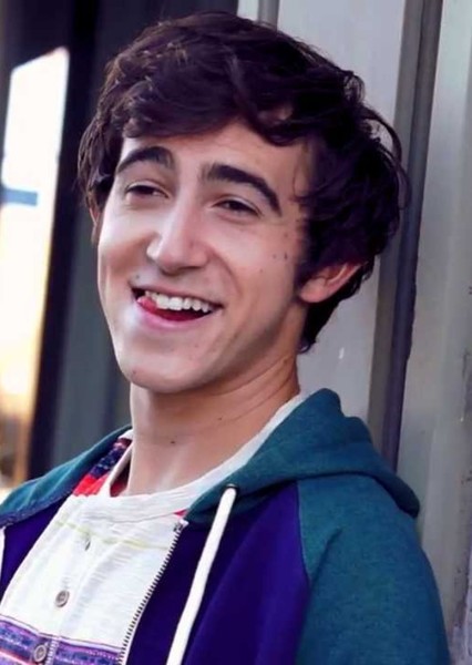 Vincent Martella photo