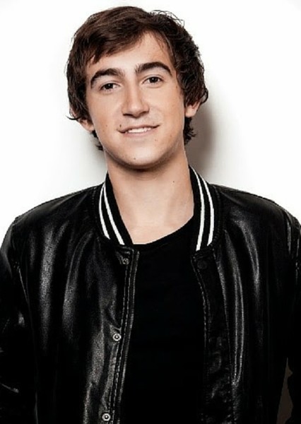 Vincent Martella photo
