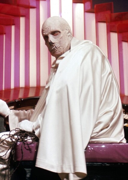 Vincent Price photo
