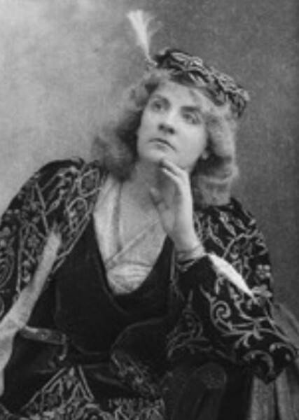 Viola (Twelfth Night) photo