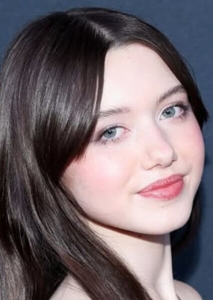 Violet McGraw photo