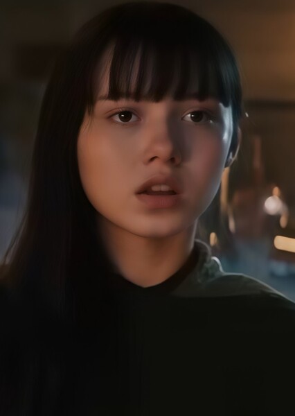 Violet McGraw photo