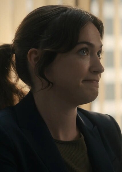 Violett Beane