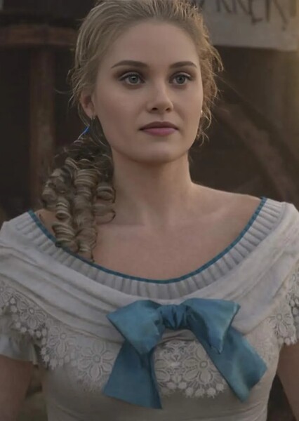 Virginia Gardner photo