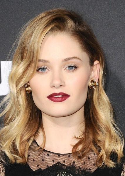 Virginia Gardner photo