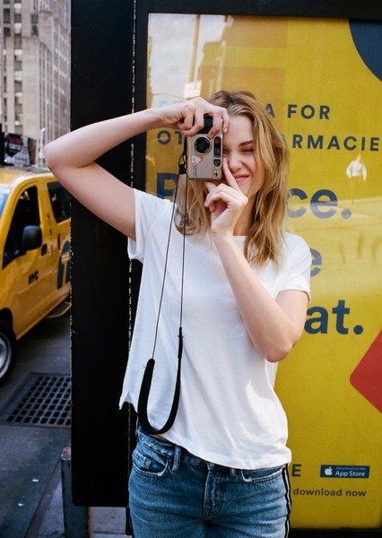 Virginia Gardner photo