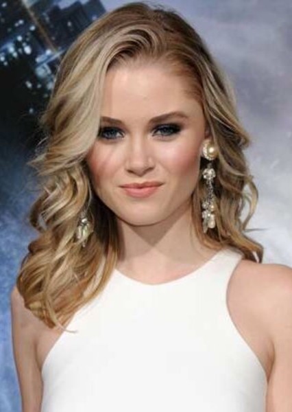 Virginia Gardner photo