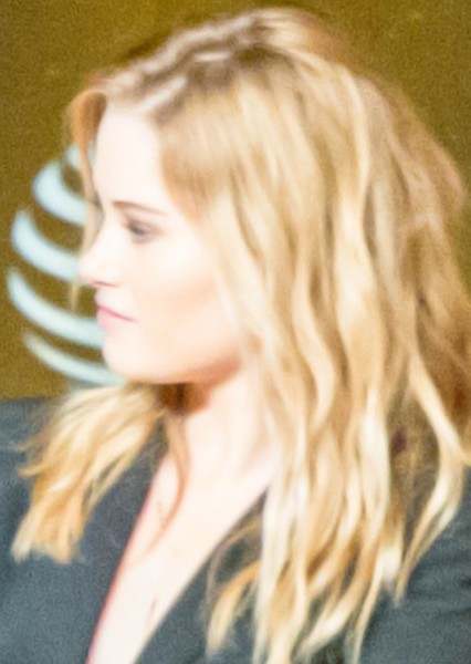 Virginia Gardner photo
