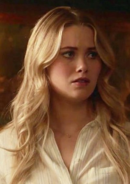 Virginia Gardner photo