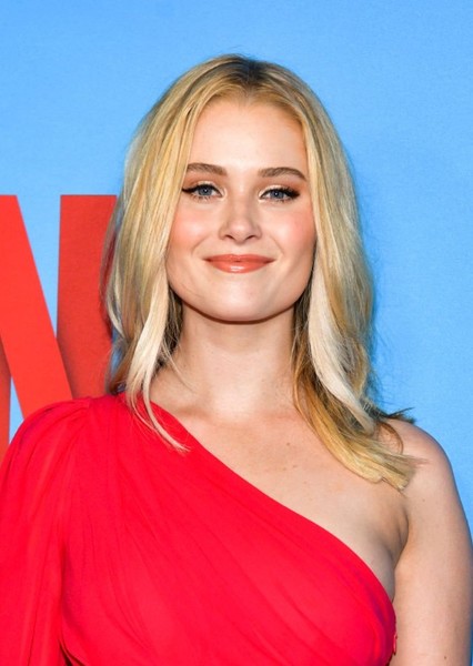 Virginia Gardner photo