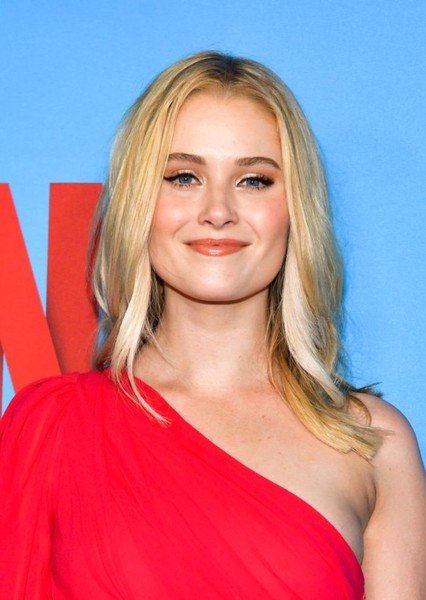 Virginia Gardner photo