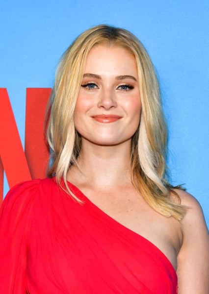 Virginia Gardner photo