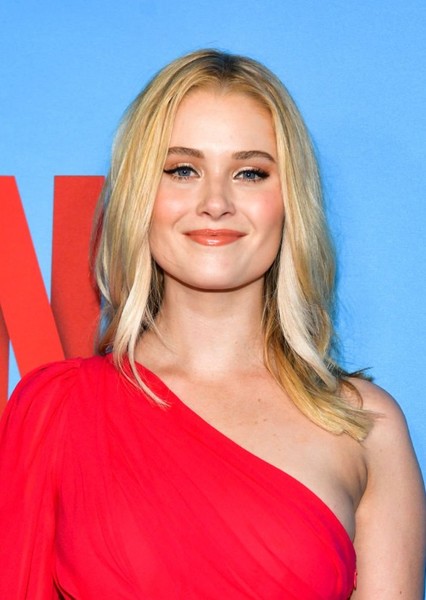 Virginia Gardner photo