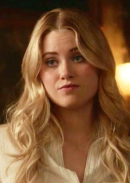 Virginia Gardner photo