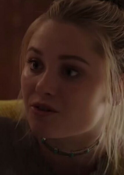 Virginia Gardner photo