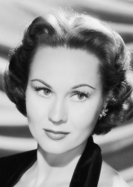 Virginia Mayo photo
