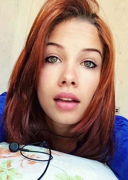 Vitória Benevides photo