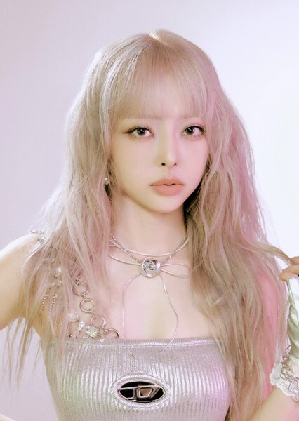 ViVi (Wong Kahei)