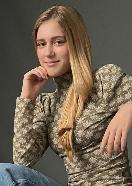 Vivienne Rowe