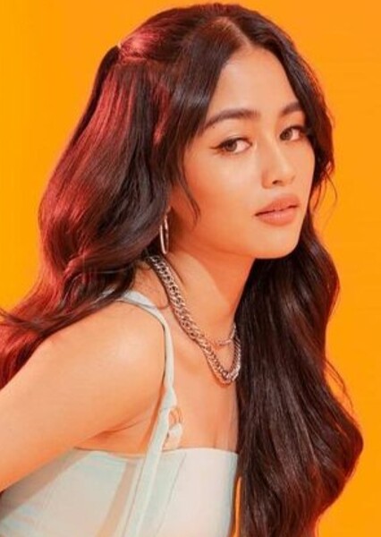 Vivoree Esclito photo