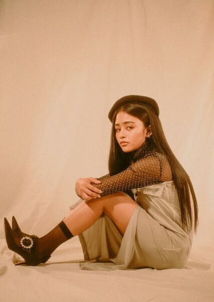 Vivoree Esclito photo