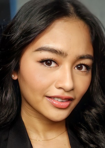 Vivoree Esclito photo