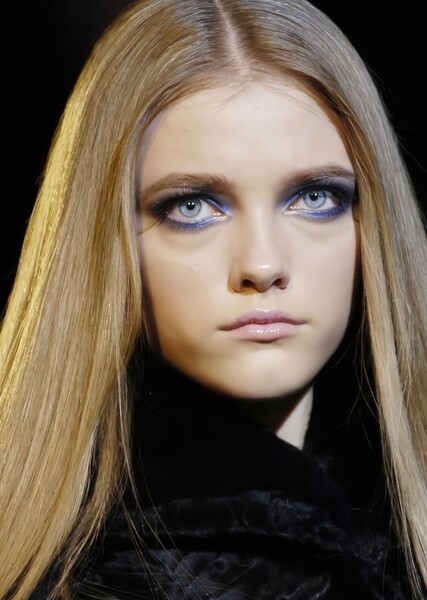 Vlada Roslyakova photo
