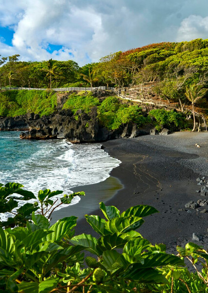 Waiʻānapanapa State Park