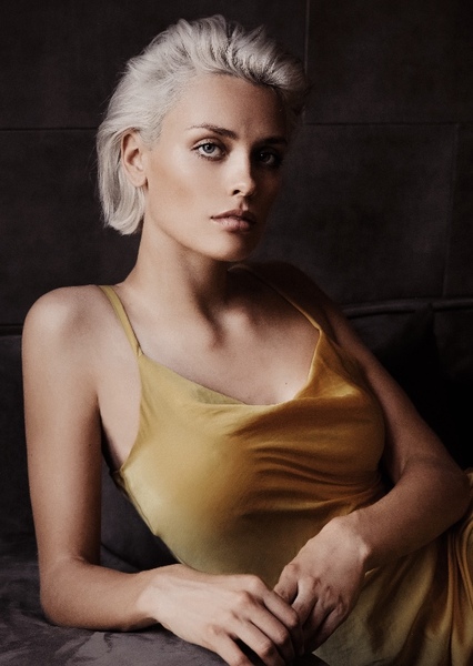 Wallis Day photo