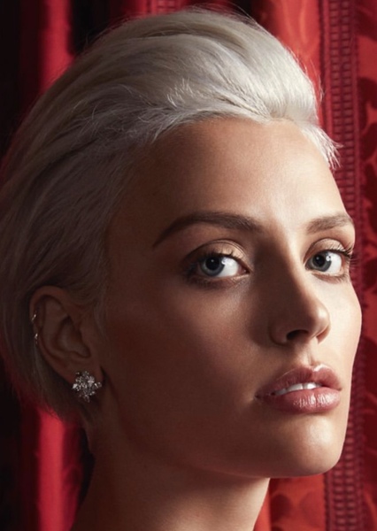 Wallis Day photo