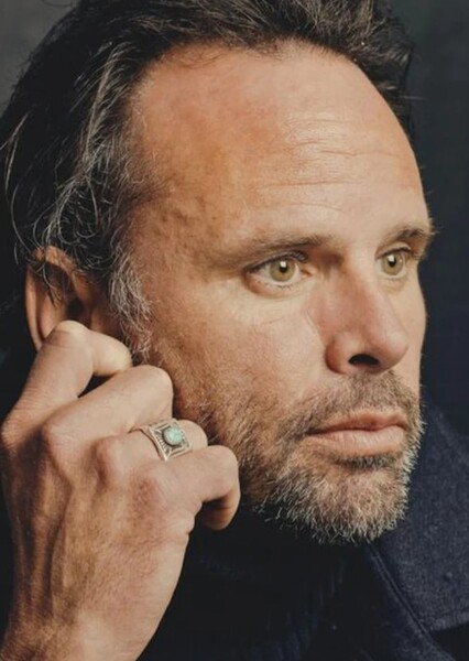 Walton Goggins photo