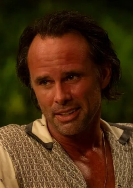 Walton Goggins photo