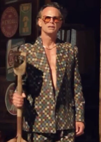Walton Goggins photo