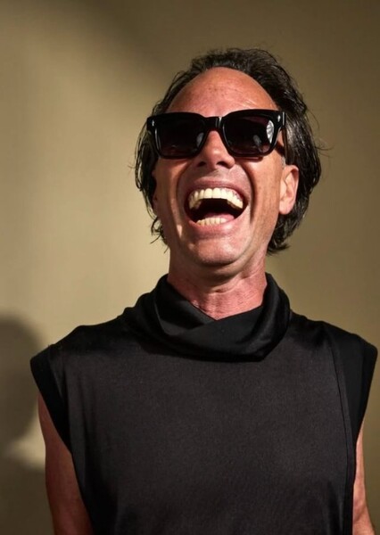 Walton Goggins photo