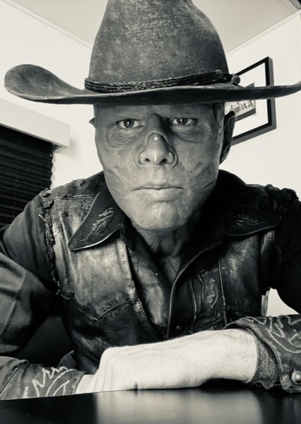 Walton Goggins photo