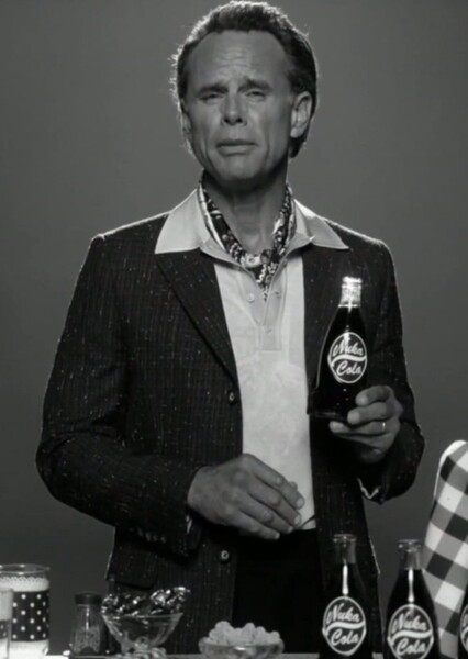 Walton Goggins photo
