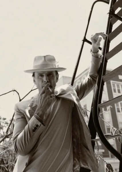 Walton Goggins