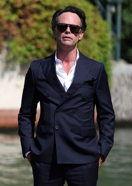 Walton Goggins