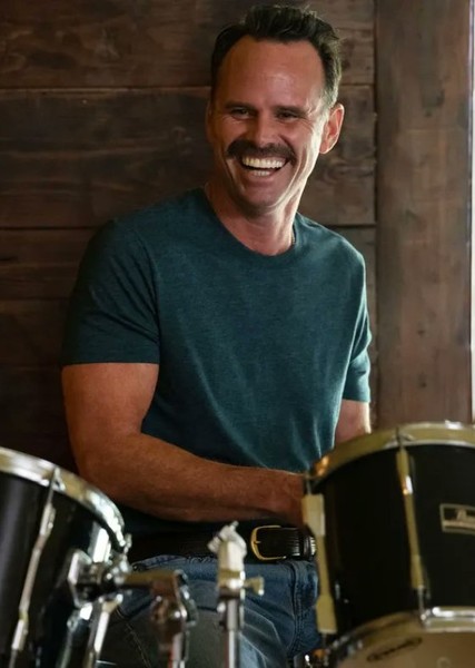 Walton Goggins photo