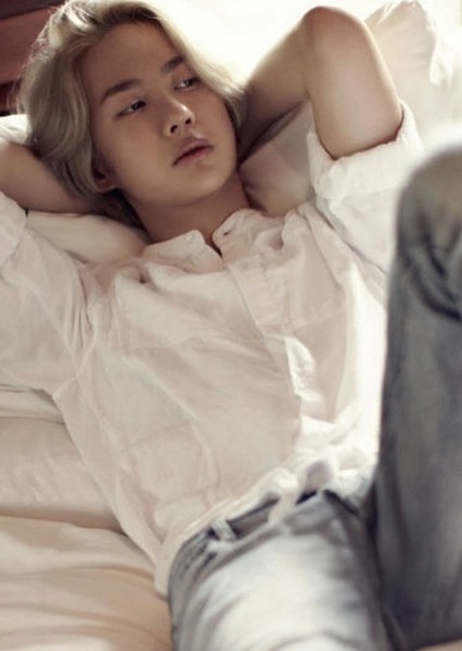 Wang Yibo photo