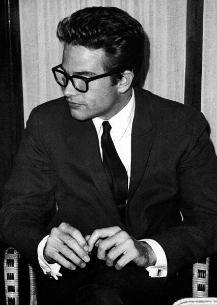 Warren Beatty photo