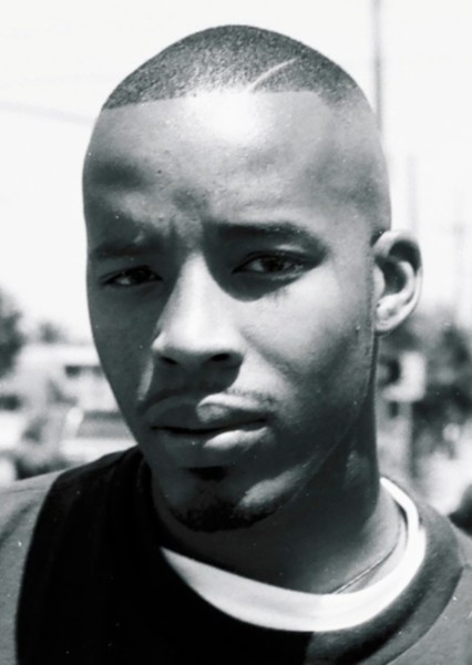 Warren G