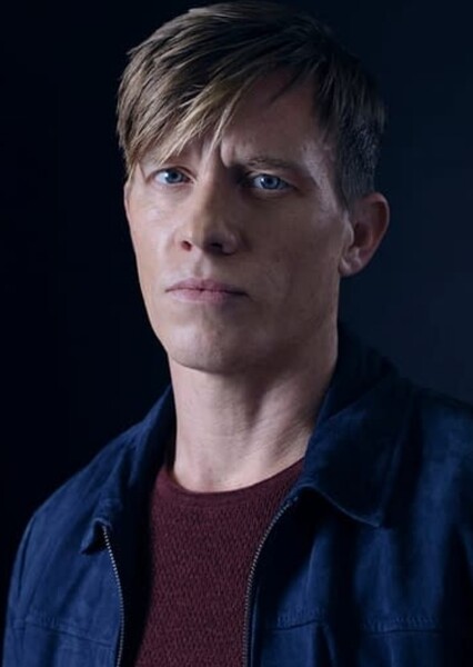 Warren Kole photo